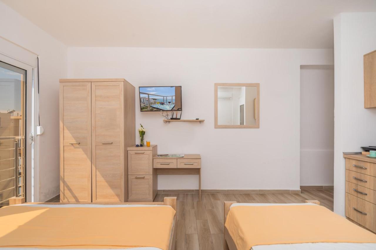 Apartments Добра Вода Екстер'єр фото