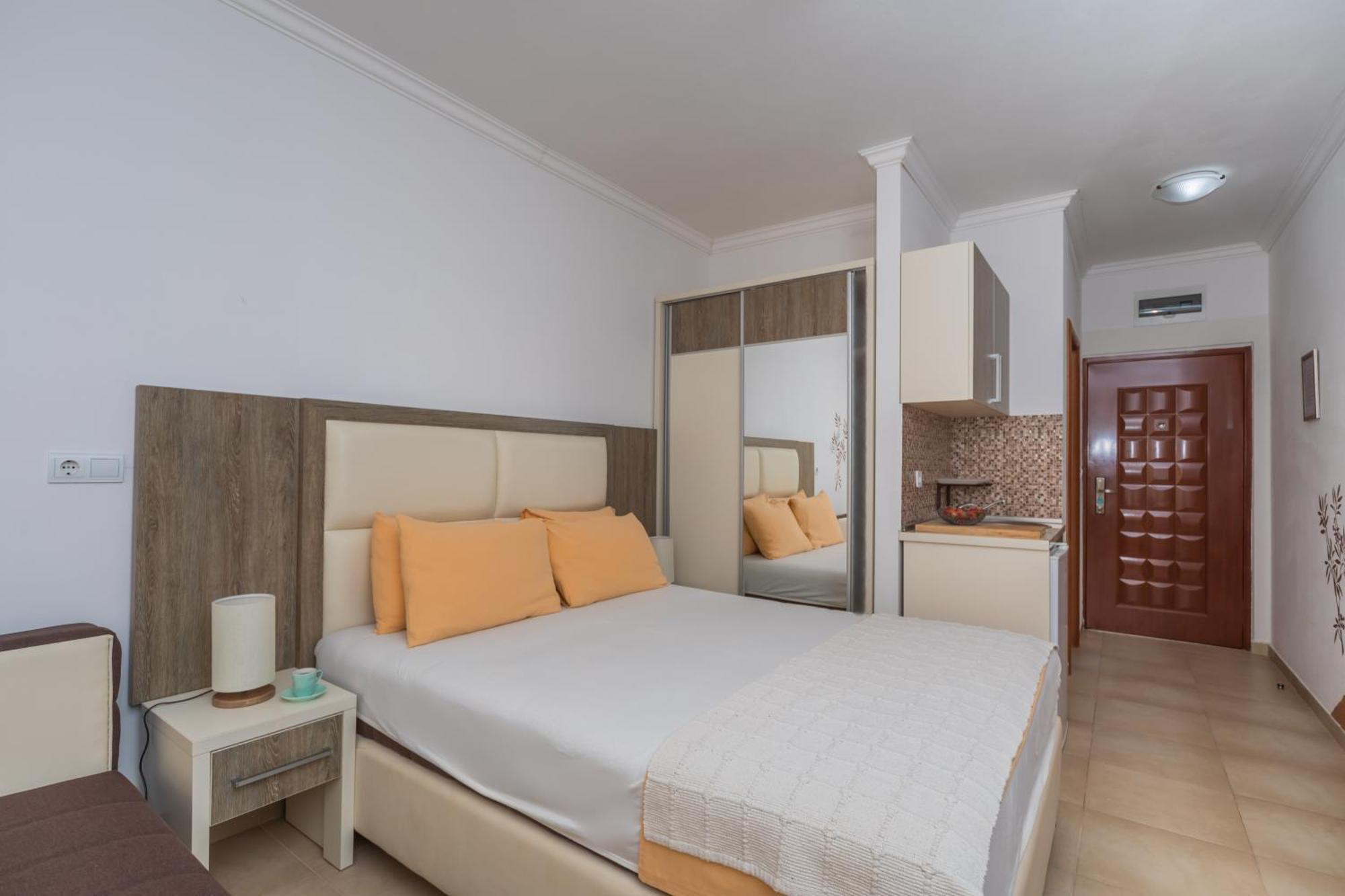 Apartments Добра Вода Номер фото