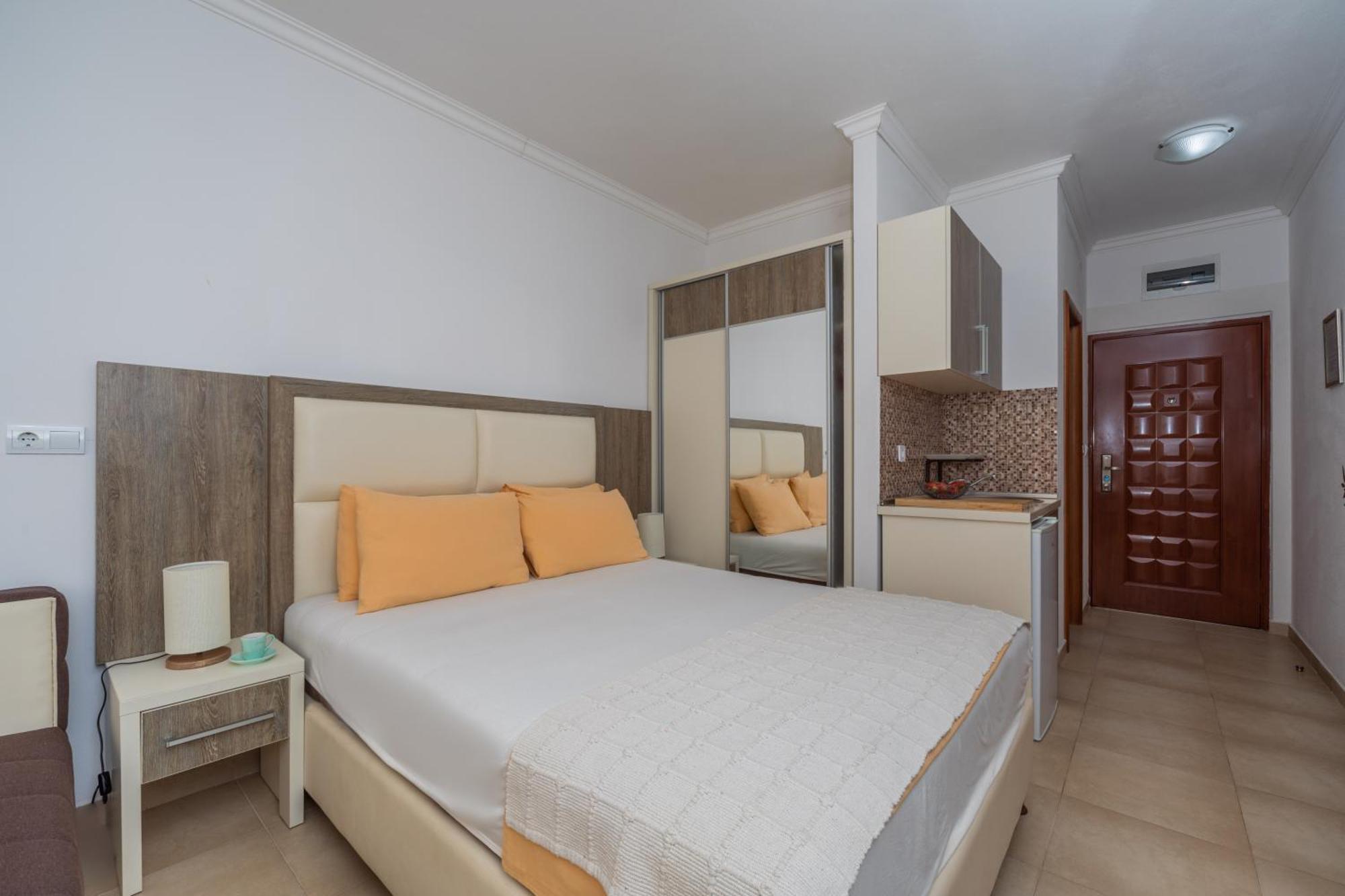 Apartments Добра Вода Номер фото